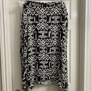 Living Doll Brand Women's Black and White Skirt, Size 3X